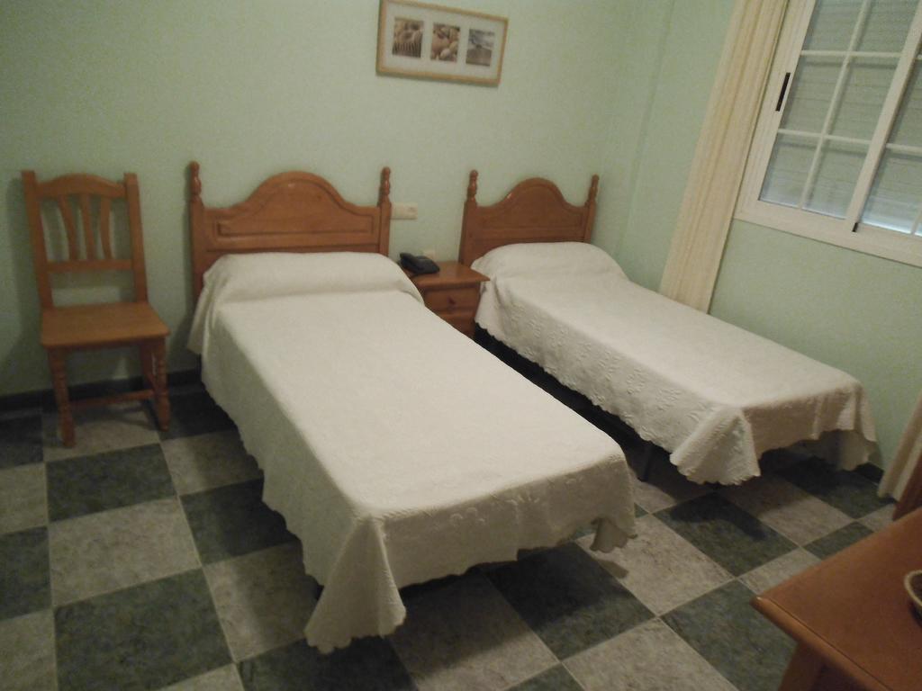 Hostal San Andres كاربونيذاس المظهر الخارجي الصورة